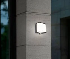 LED-Außensolarwandleuchte Doblo -Lichtwelt Verkauf FJPG S700 253